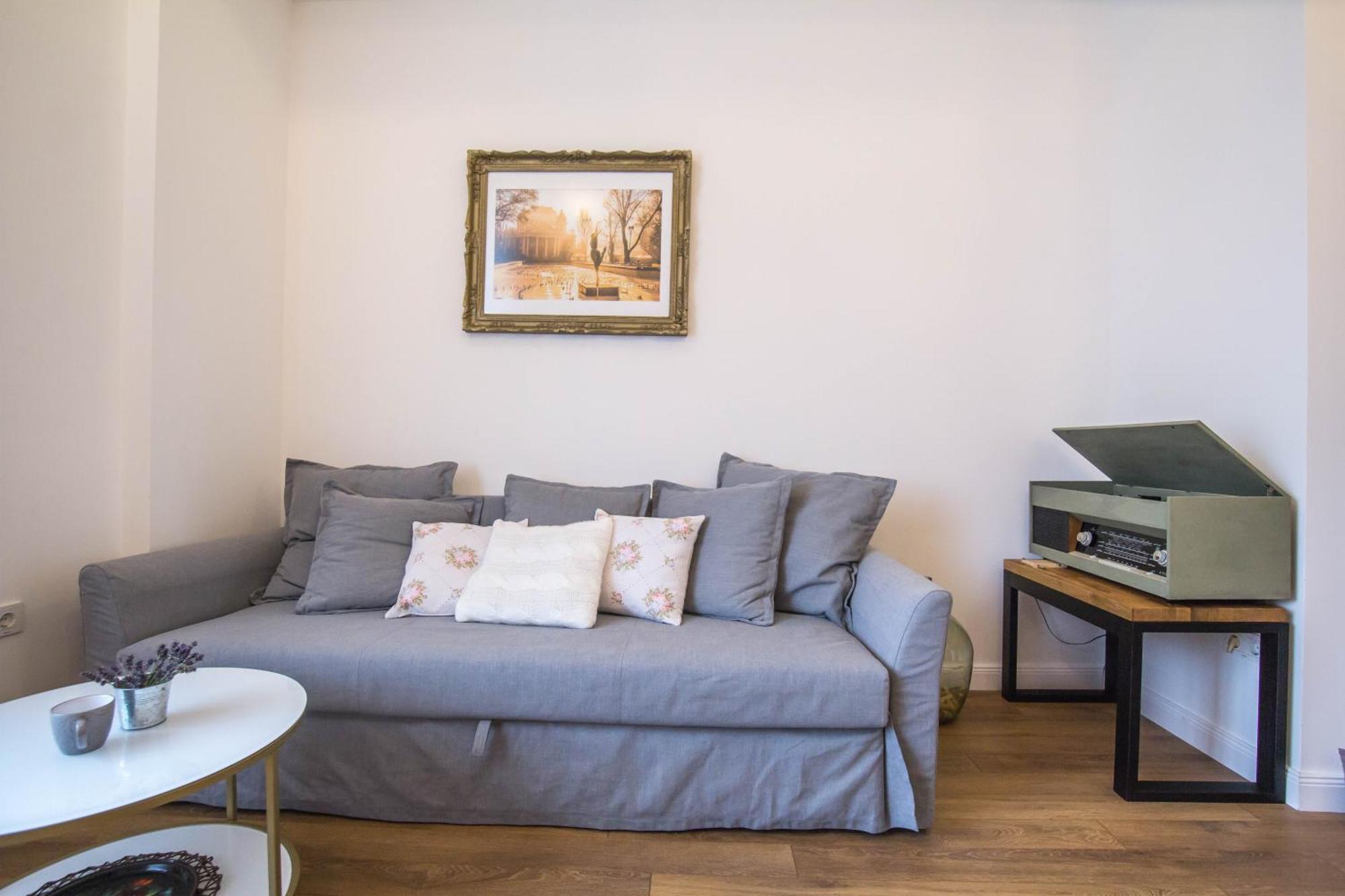 Lion's Bridge Boutique 2bdrm Apt, Center Gem Appartamento Sofia